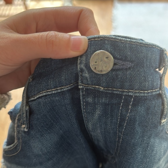 AG Adriano Goldschmied Hailey ex boyfriend roll up distressed denim shorts 27 - Picture 16 of 17